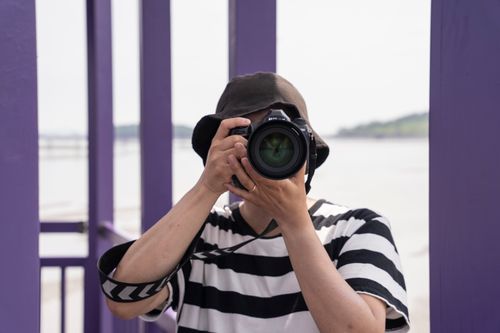 For Perfect Portraits AF 85mm F1.4 F